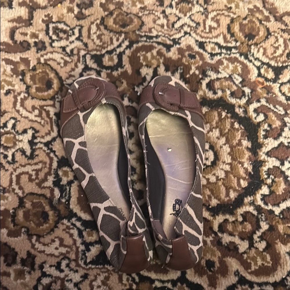 Coach and Four Brown Cream Loafers for Everyday Elegance